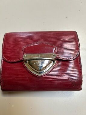 Louis Vuitton Portefeuille JOY Red Epi Leather Trifold Compact  Wallet M6658M